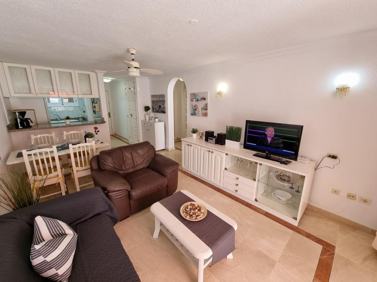 Casa Teide, Ground Floor Apartment Parque Santiago 1, Heated Pool, 100 M To Sea And Beach, Wifi Playa de las Americas  Exterior photo